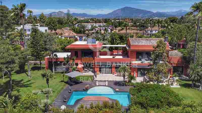 Villa in Marbella, Malaga, Spain 4 bedrooms, 597 sq.m. No. 158932