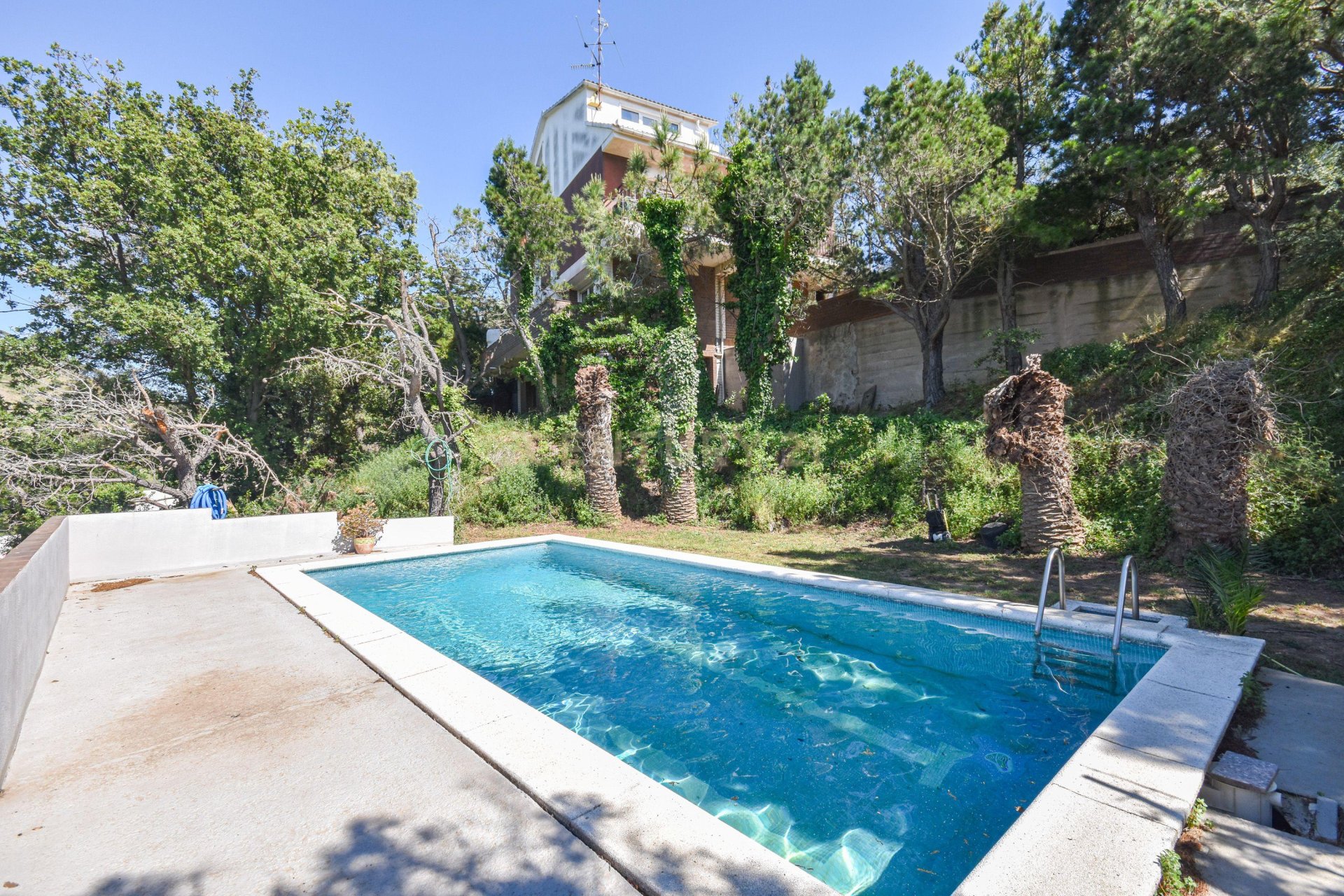 Сasa en Esplugues de Llobregat, Barcelona, España 7 dormitorios, 379 m2 No. 167732