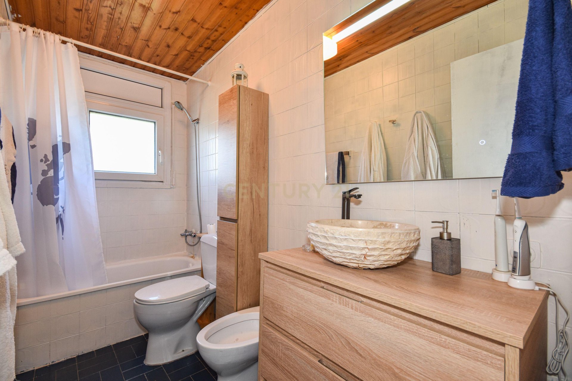 Сasa en Esplugues de Llobregat, Barcelona, España 7 dormitorios, 379 m2 No. 167732