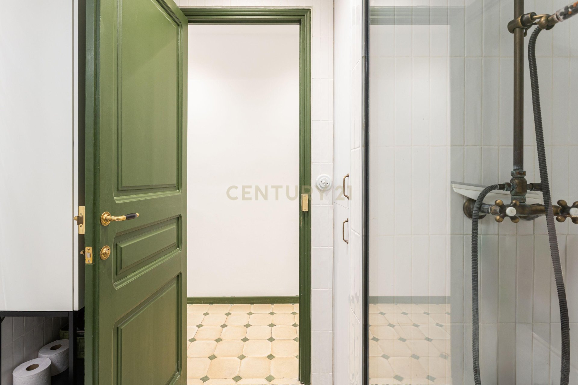 Apartament w Barcelona, Hiszpania 2 sypialnie, 79 mkw. nr 167735