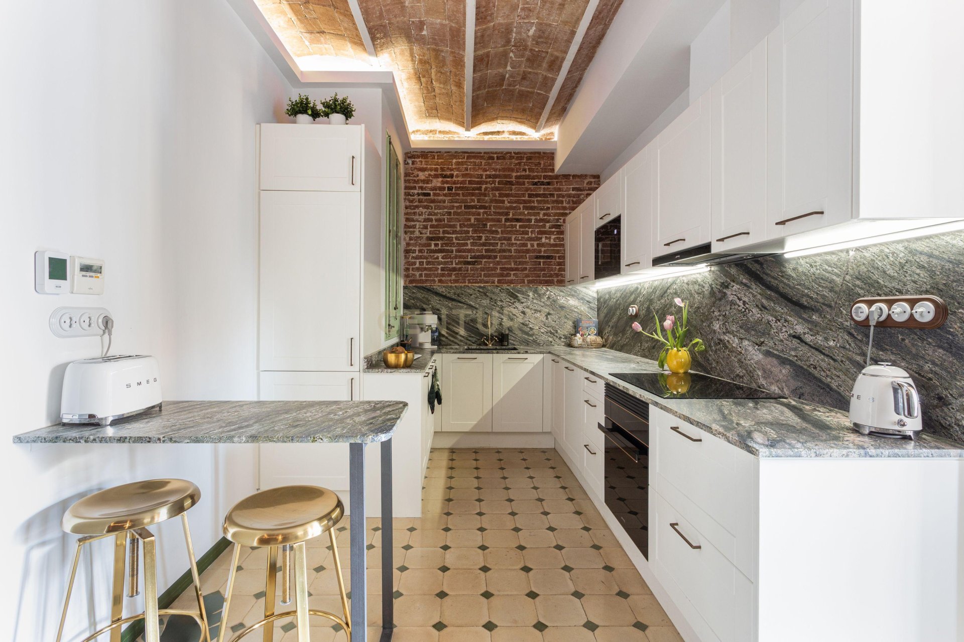 Apartament w Barcelona, Hiszpania 2 sypialnie, 79 mkw. nr 167735