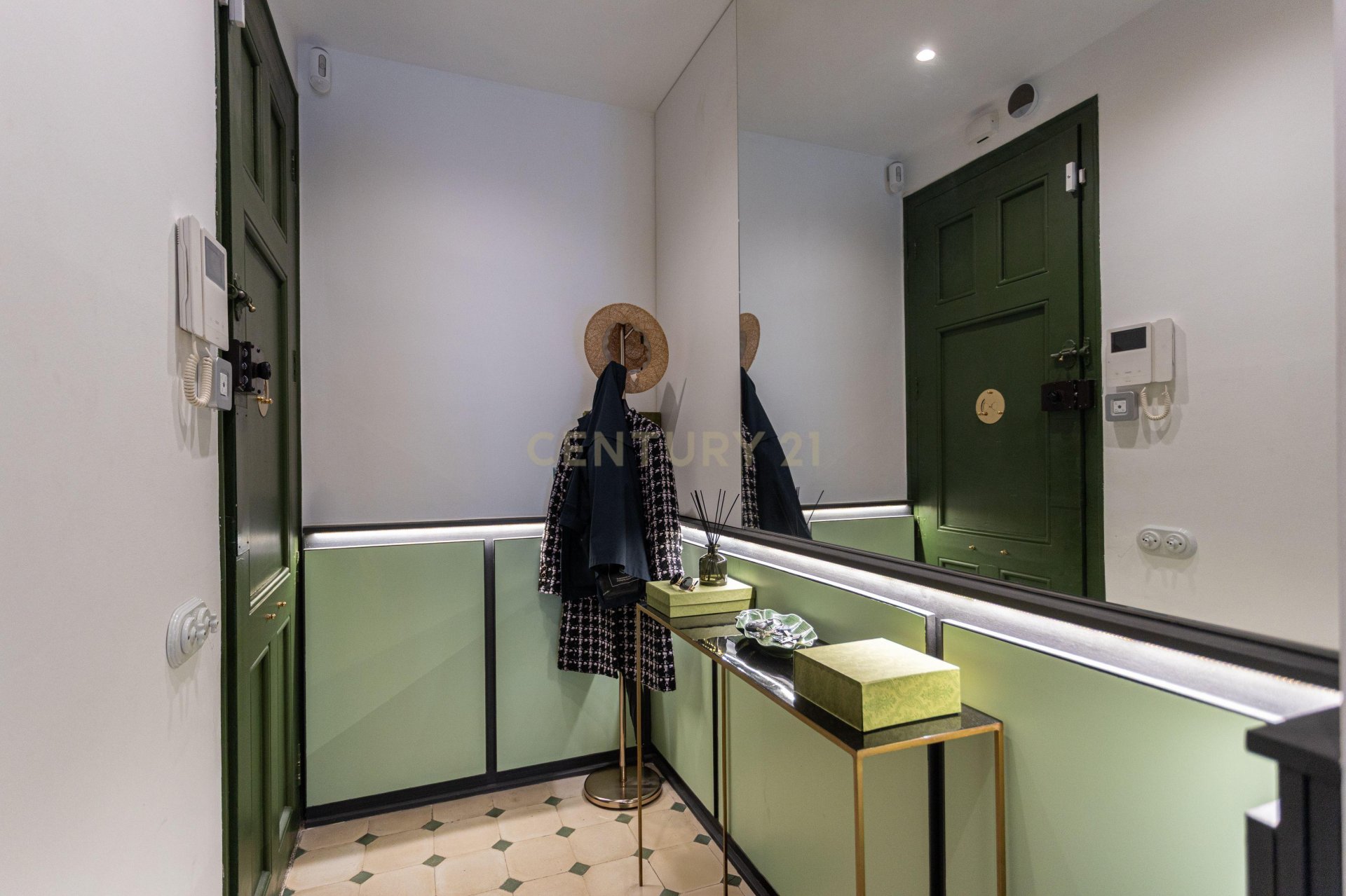 Apartament w Barcelona, Hiszpania 2 sypialnie, 79 mkw. nr 167735