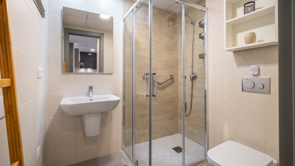 Apartament w Alicante, Hiszpania 2 sypialnie, 87 mkw. nr 145358