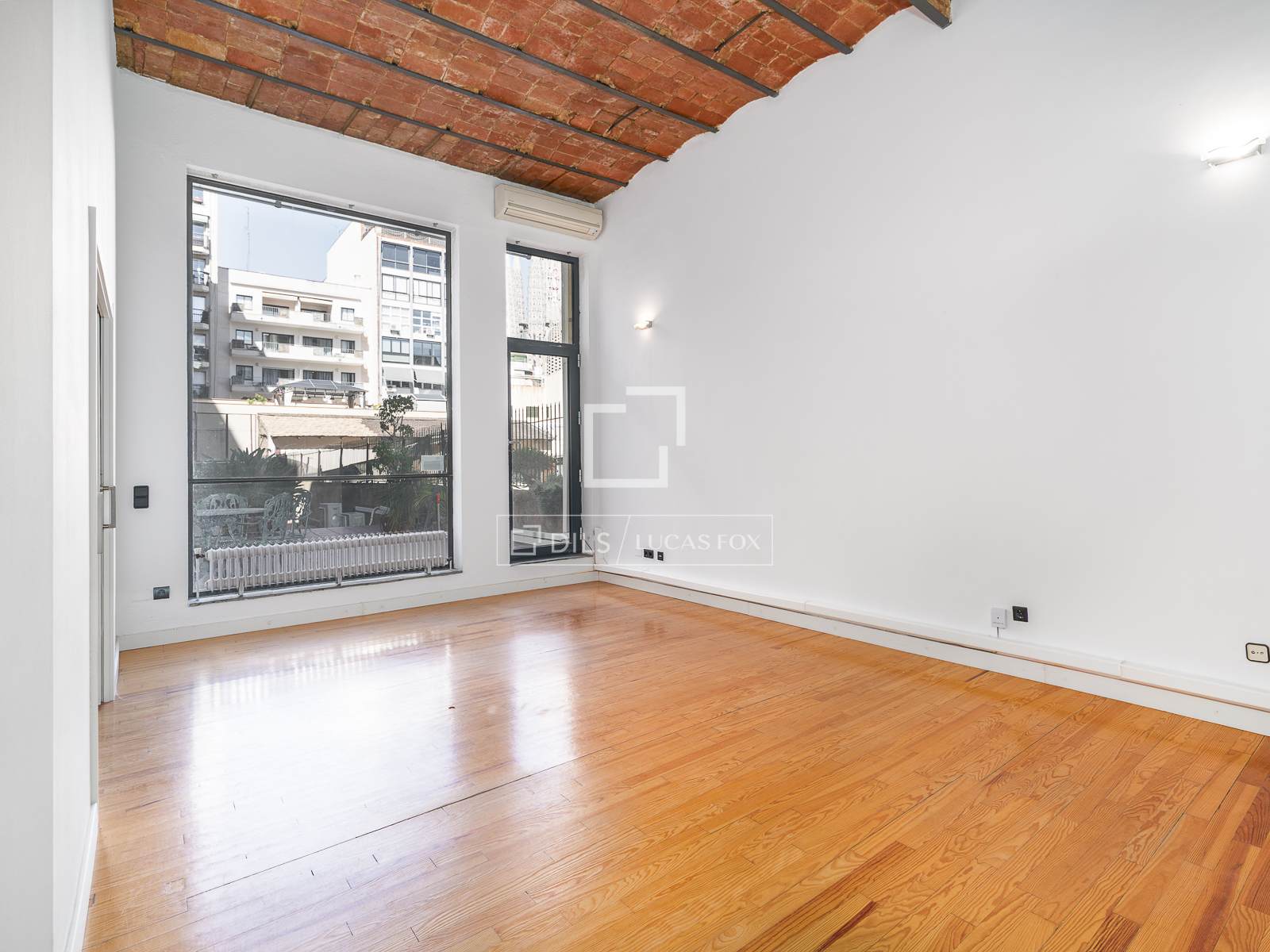 Dzīvoklis Barcelona, Spānijā 3 istabas, 149 m2 Nr. 167988