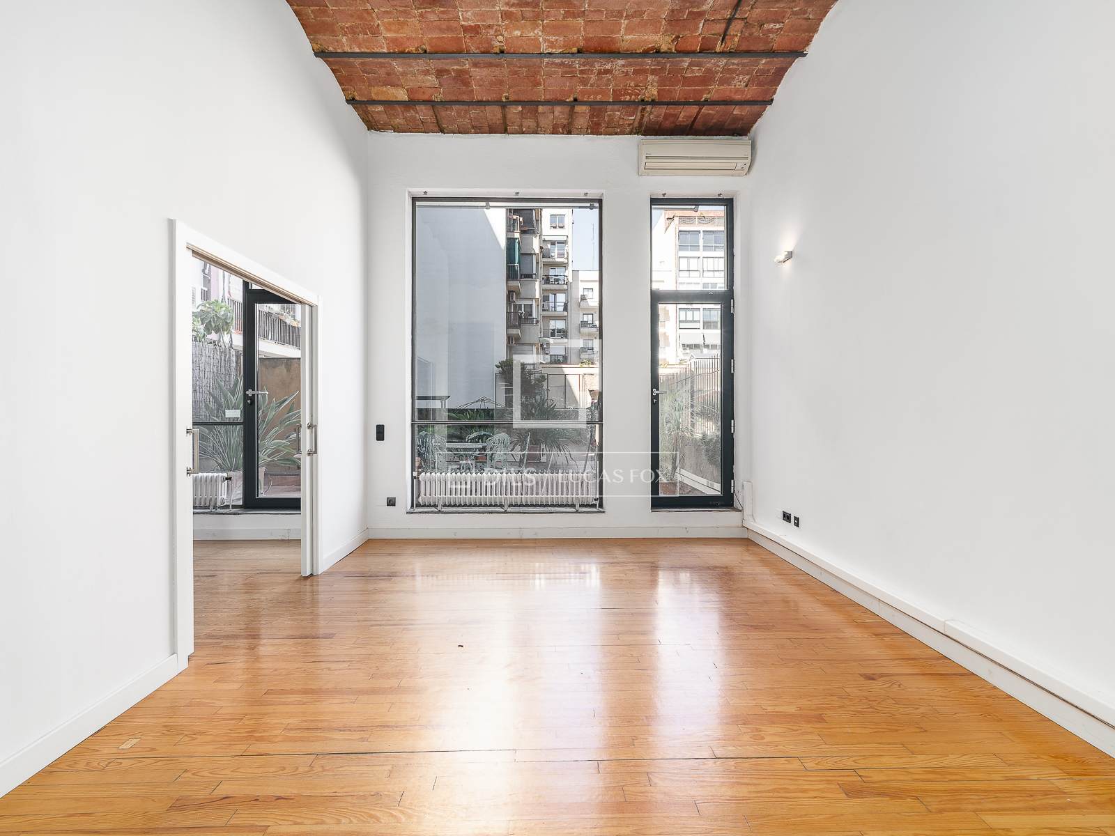 Dzīvoklis Barcelona, Spānijā 3 istabas, 149 m2 Nr. 167988