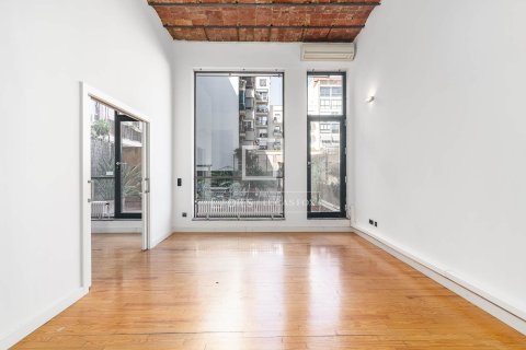 Apartment à Barcelona, Espagne 3 chambres, 149 m2 No. 167988