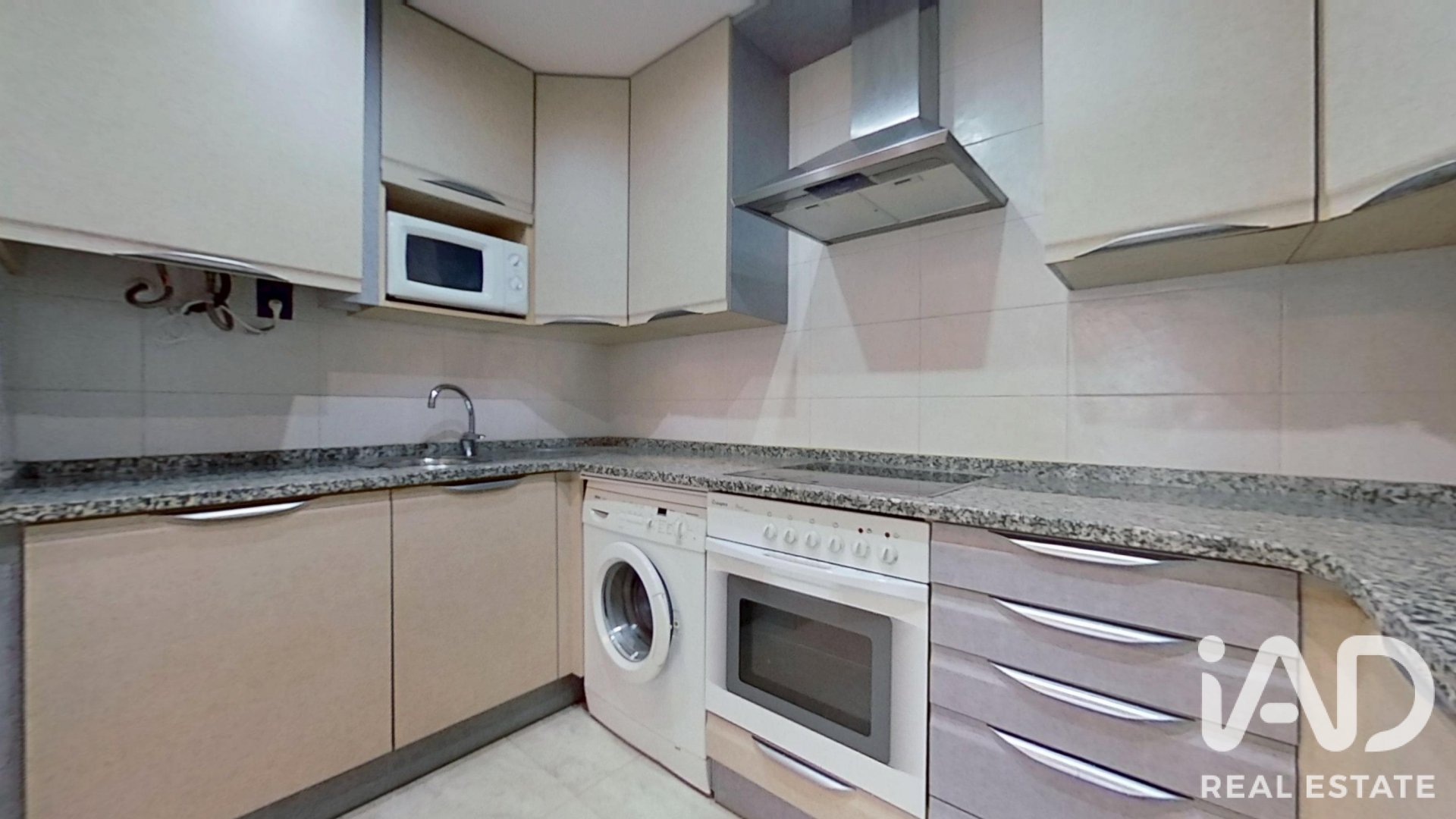 Apartamento en Torredembarra, Tarragona, España 2 dormitorios, 77 m2 No. 194330