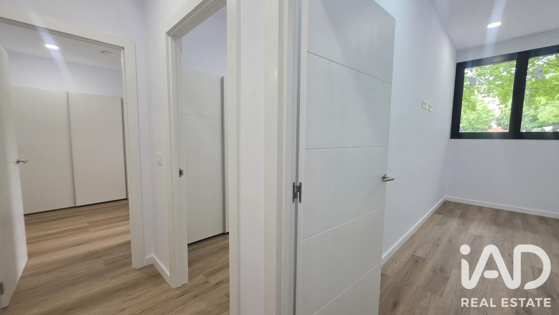 Apartment à Girona, Espagne 3 chambres, 152 m2 No. 194331