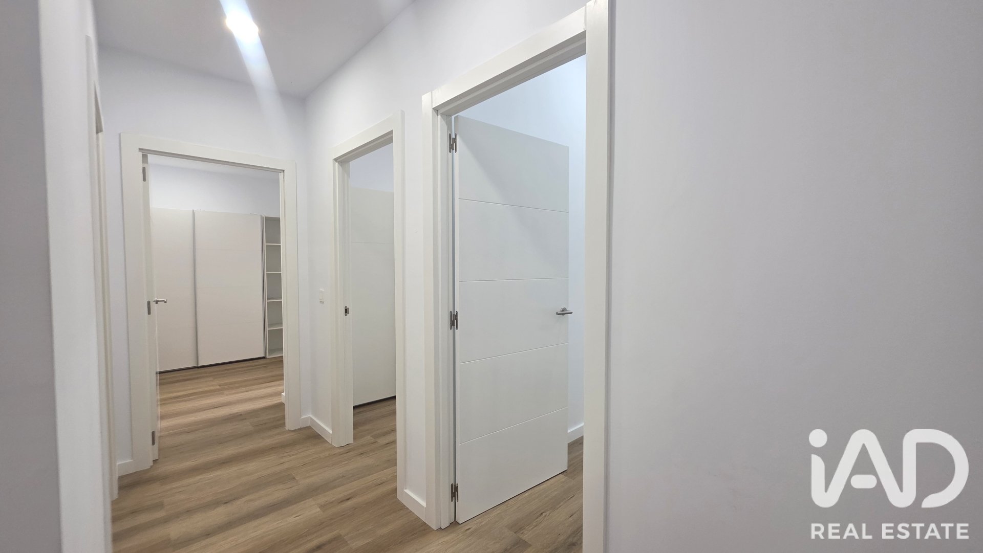 Apartment à Girona, Espagne 3 chambres, 152 m2 No. 194331