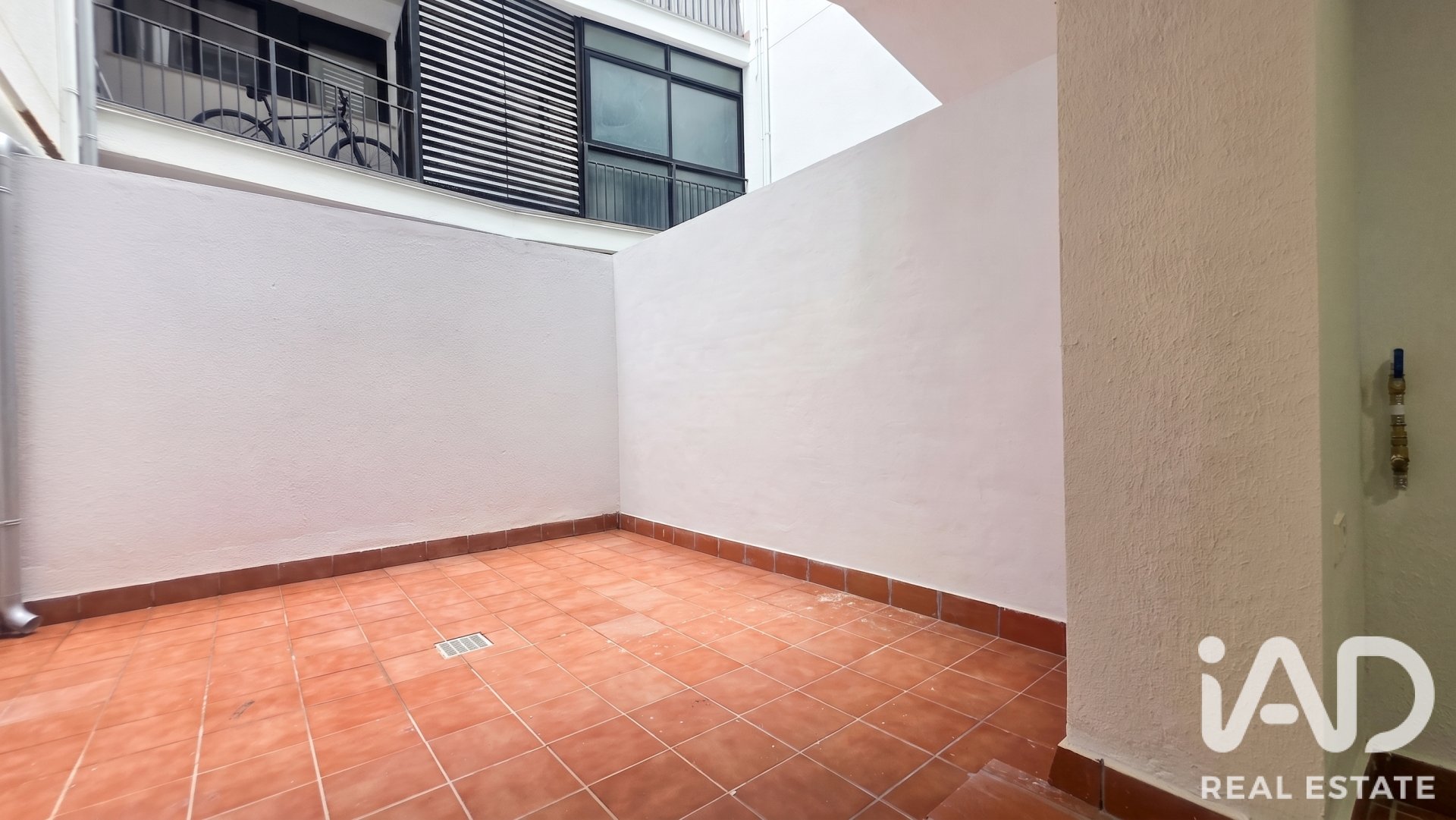 Apartment à Girona, Espagne 3 chambres, 152 m2 No. 194331