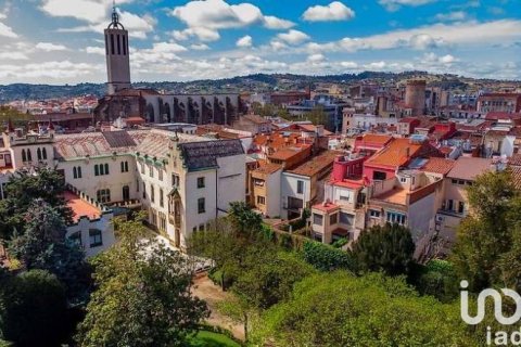 Коммерческая недвижимость в Терраса, Барселона, Испания 1589м2 №153462