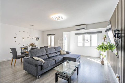 Apartment in Mahon, Menorca, Spain 3 bedrooms, 98 sq.m. No. 194712