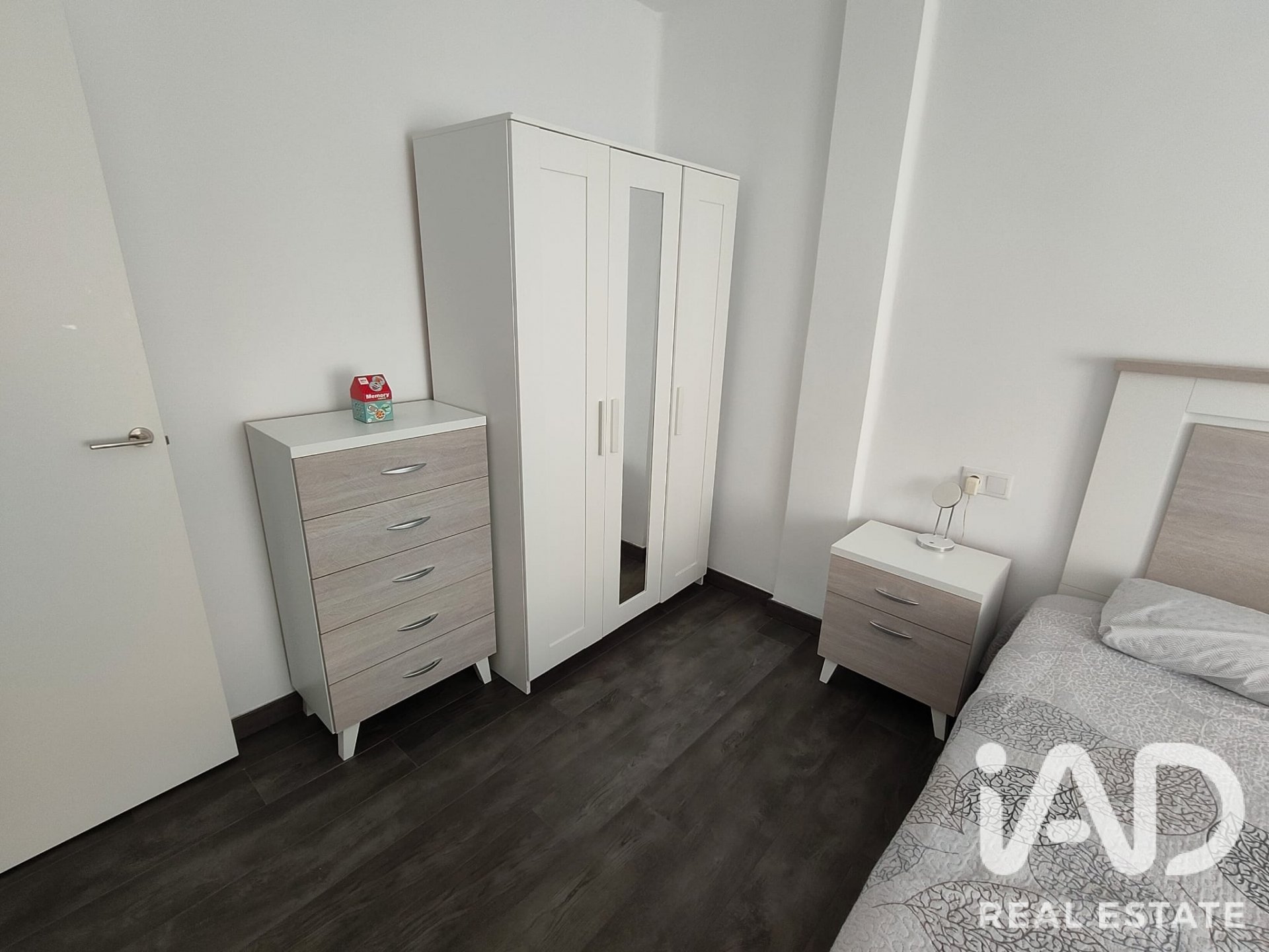 Apartamento en Valladolid, España 3 dormitorios, 99 m2 No. 187817