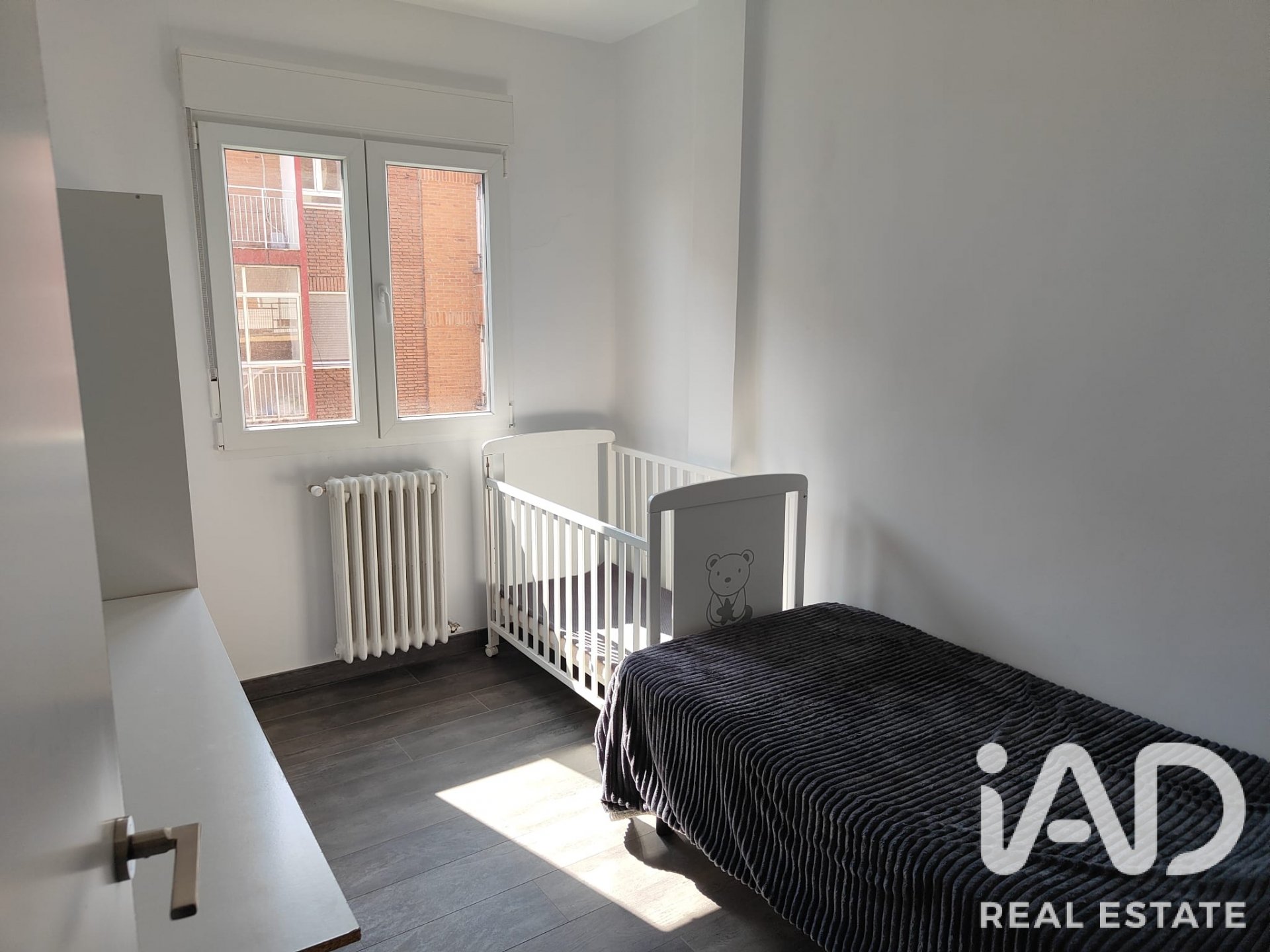 Apartamento en Valladolid, España 3 dormitorios, 99 m2 No. 187817