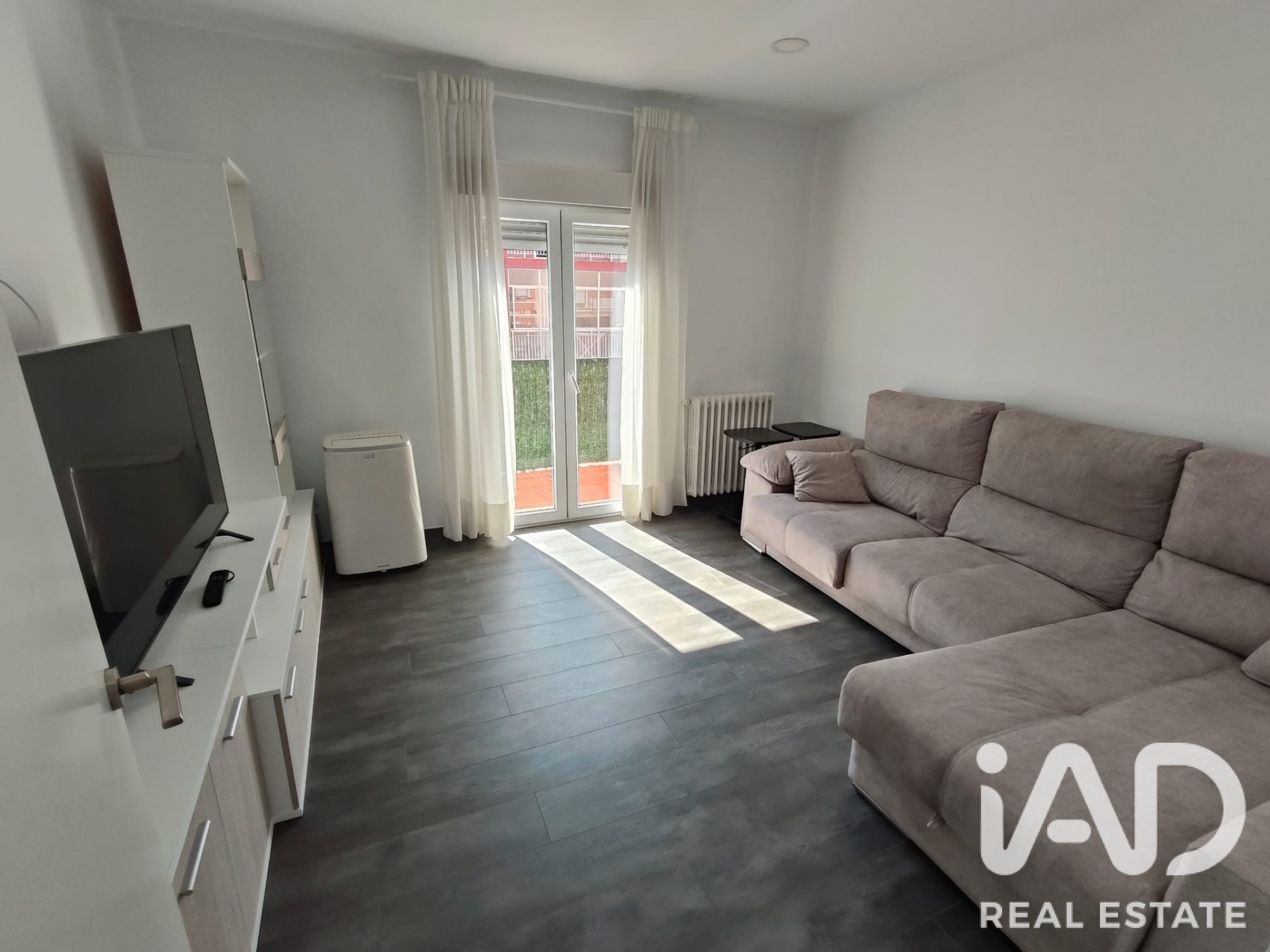 Apartamento en Valladolid, España 3 dormitorios, 99 m2 No. 187817