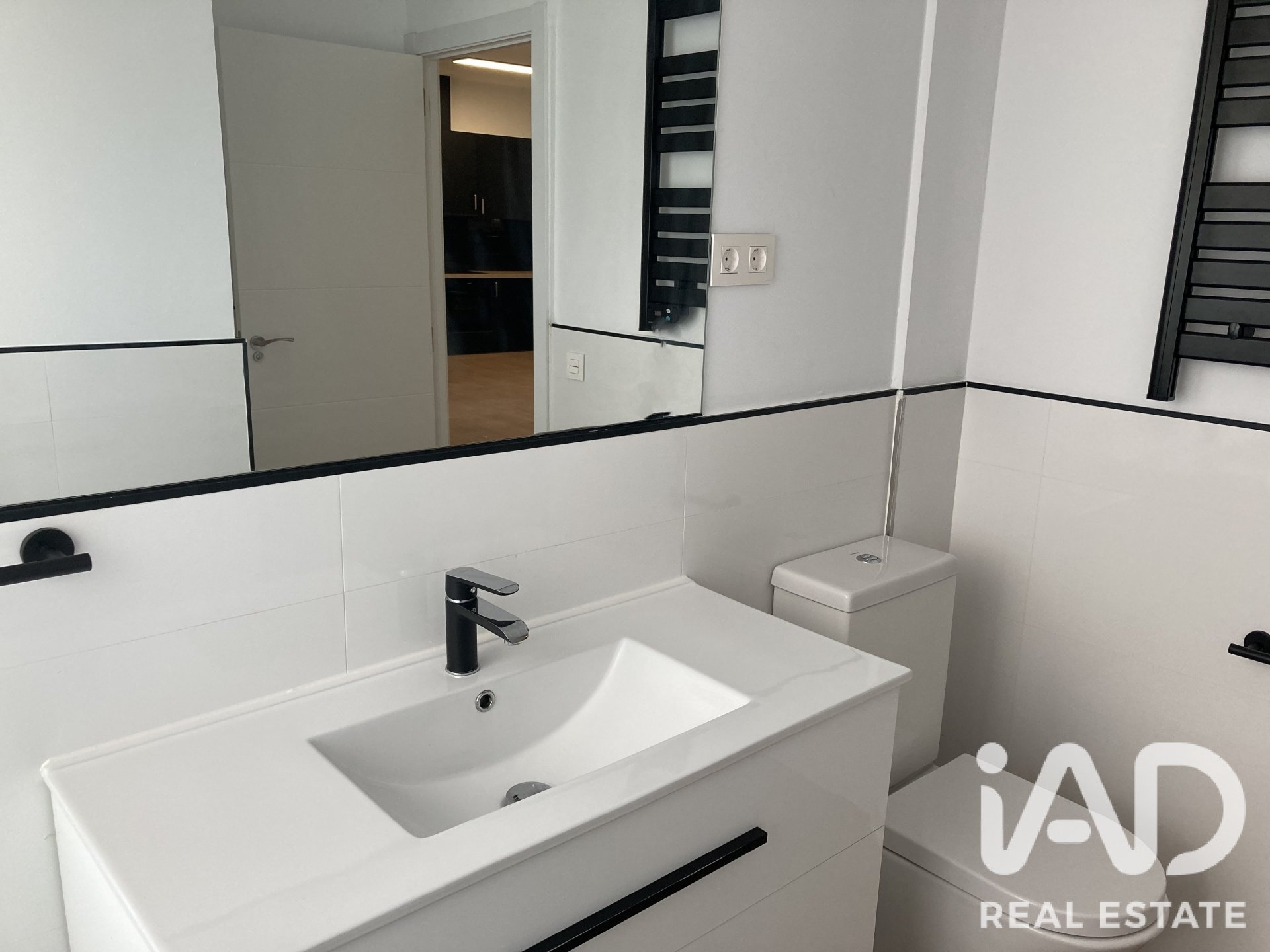 Dzīvoklis Las Rozas de Madrid, Madrid, Spānijā 2 istabas, 140 m2 Nr. 187818