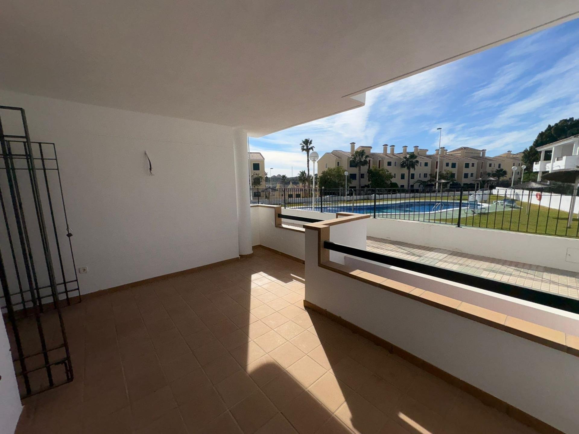 Apartment à Campoamor, Alicante, Espagne 2 chambres, 97 m2 No. 165867