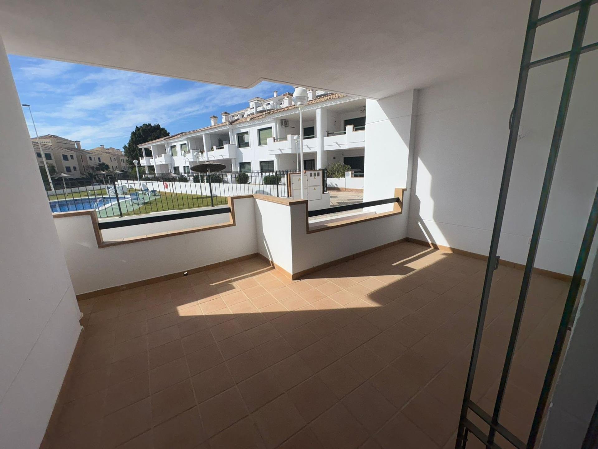 Apartment à Campoamor, Alicante, Espagne 2 chambres, 97 m2 No. 165867