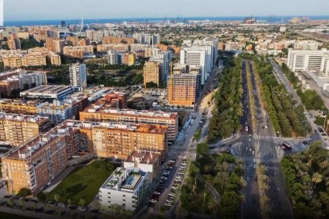 Apartamento en Valencia, València, España 2 dormitorios, 82 m2 No. 165866