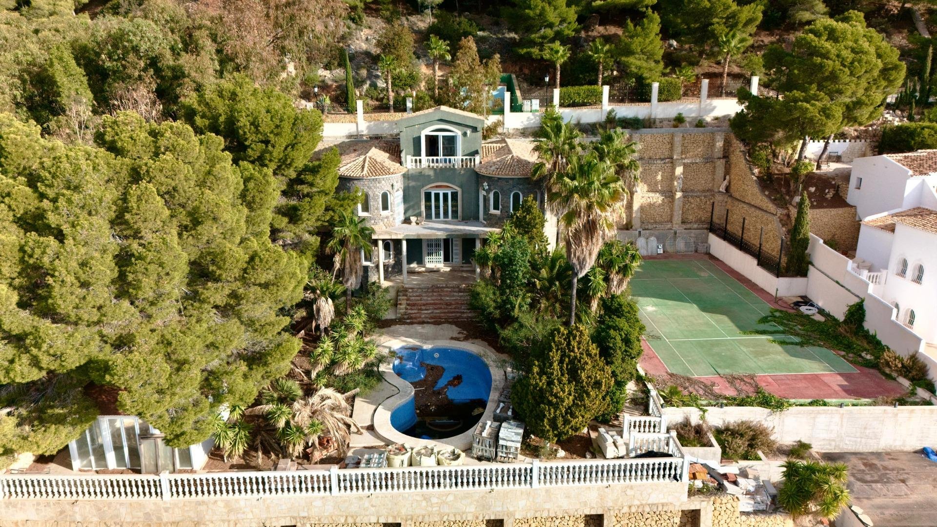 House in Zona Altea Hills, Alicante, Spain 4 bedrooms, 605 sq.m. No. 165491
