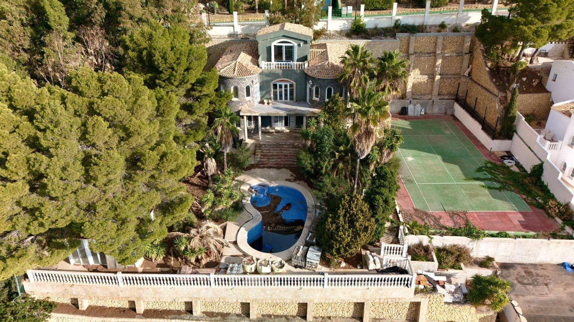House in Zona Altea Hills, Alicante, Spain 4 bedrooms, 605 sq.m. No. 165491