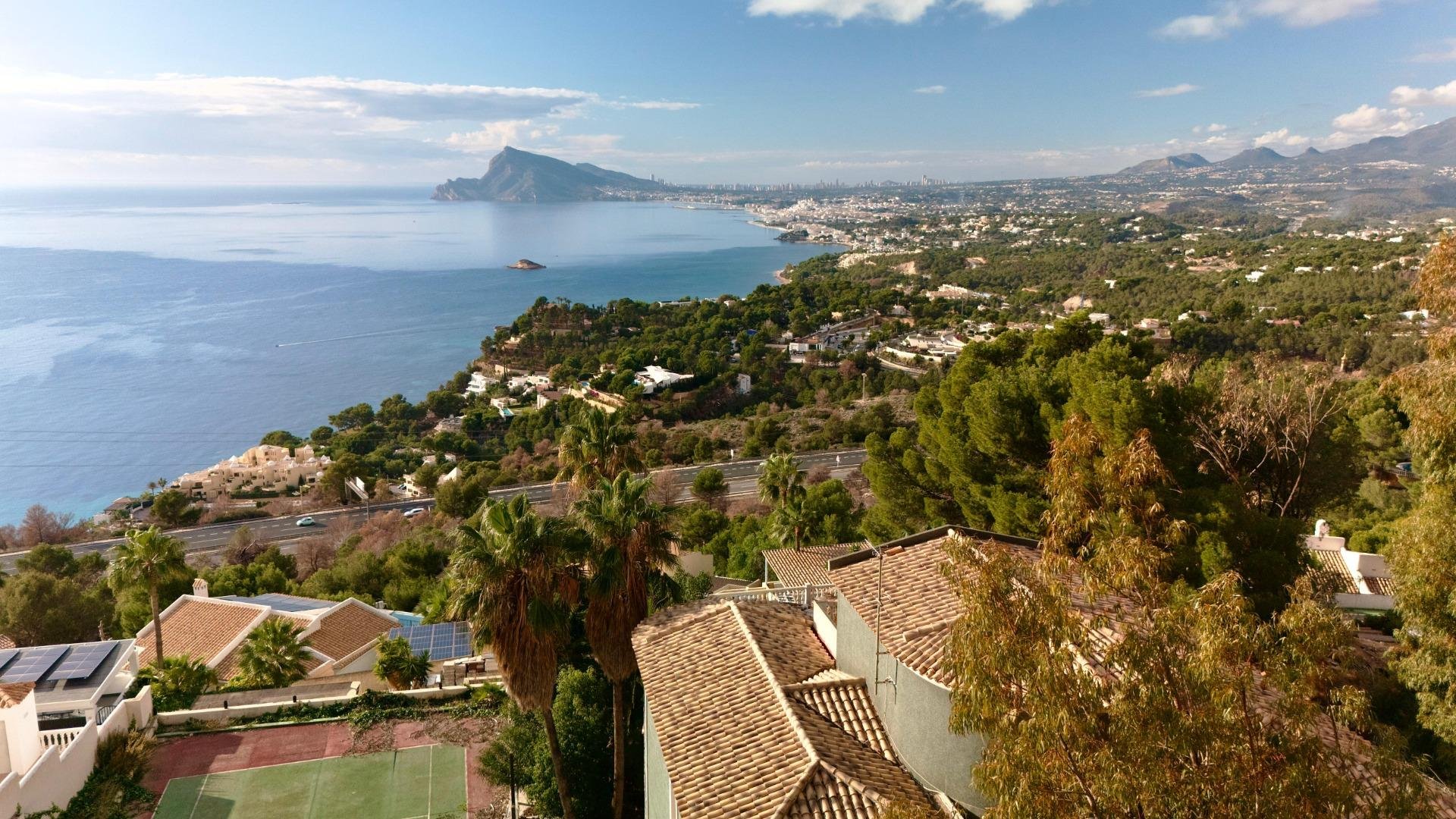 House in Zona Altea Hills, Alicante, Spain 4 bedrooms, 605 sq.m. No. 165491