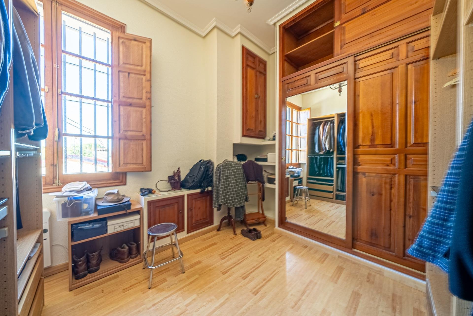 Сasa en Mutxamel, Alicante, España 7 dormitorios, 1350 m2 No. 165490