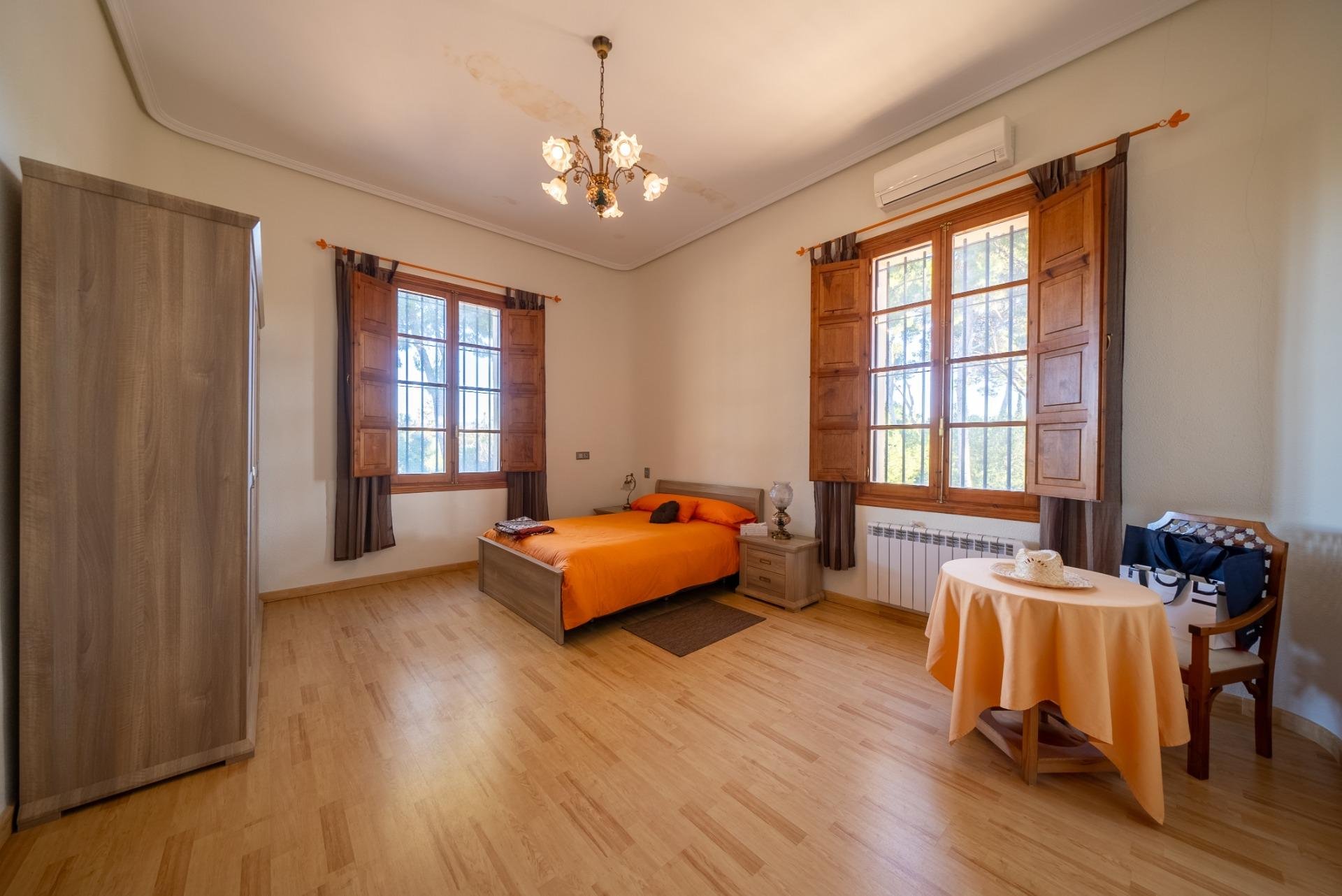 Сasa en Mutxamel, Alicante, España 7 dormitorios, 1350 m2 No. 165490