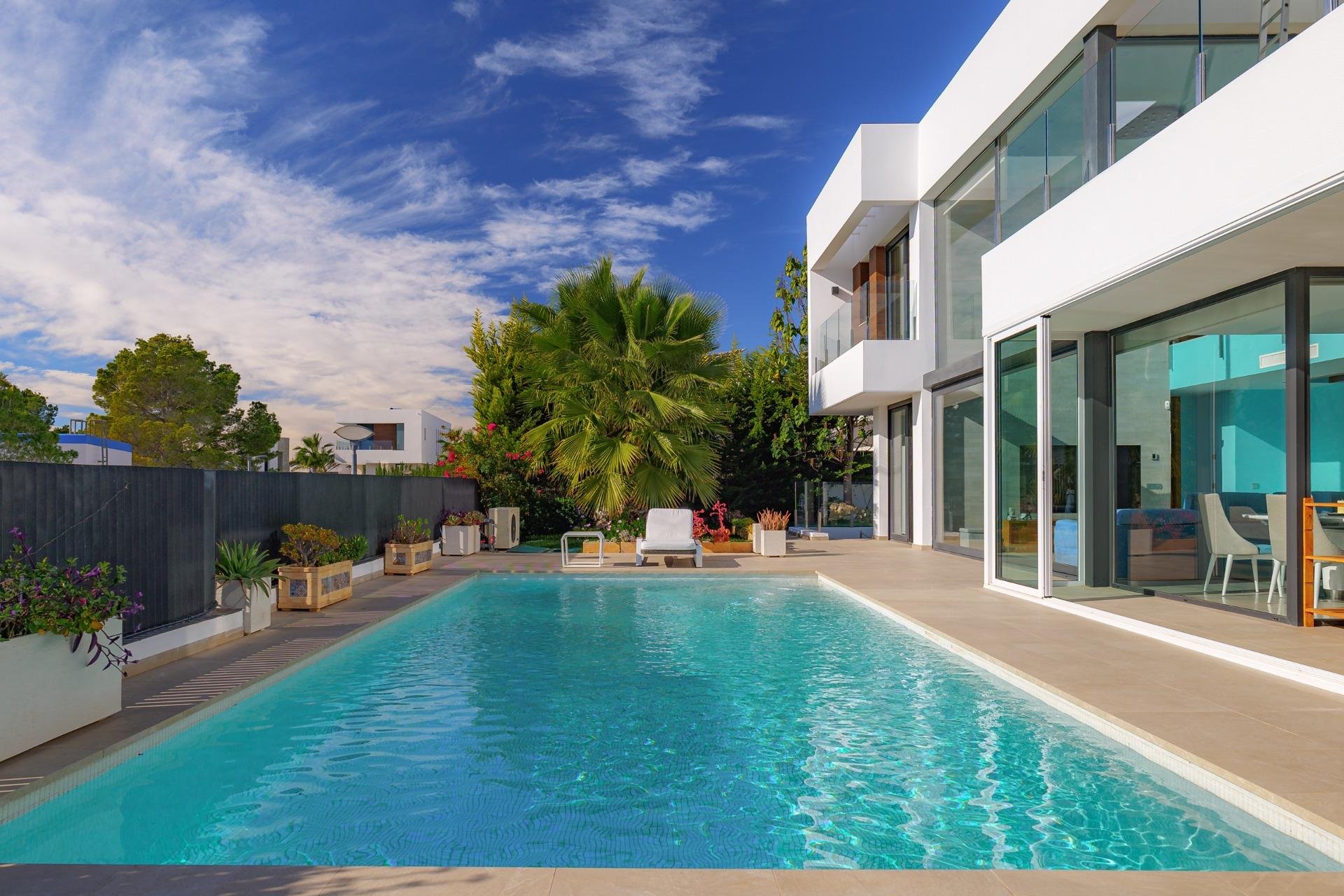 Villa i Finestrat, Alicante, Spanien 514 kvm. Nr. 165488
