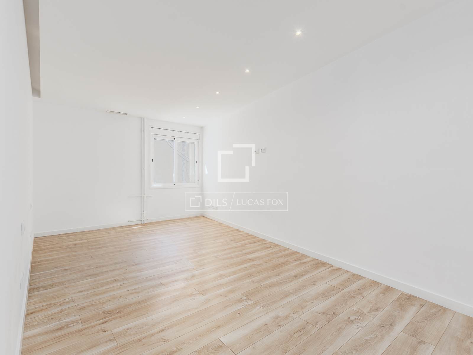 Appartamento a Barcelona, Spagna 3 camere da letto, 117 mq. N° 168914