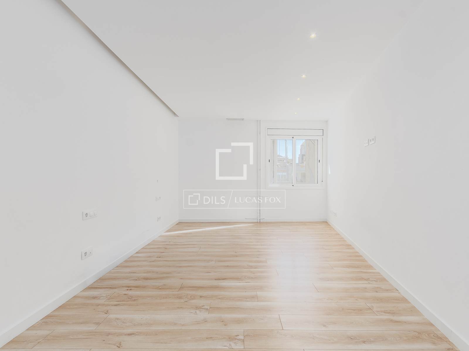 Appartamento a Barcelona, Spagna 3 camere da letto, 117 mq. N° 168914