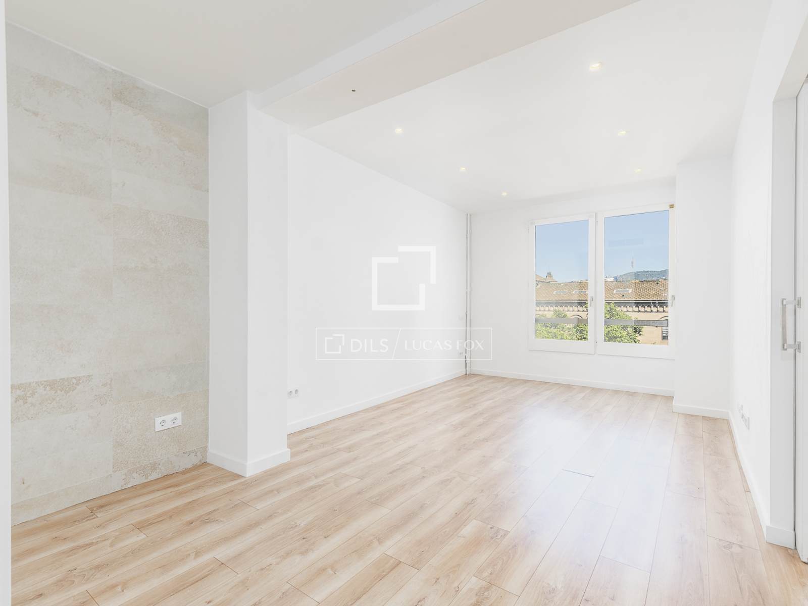 Appartamento a Barcelona, Spagna 3 camere da letto, 117 mq. N° 168914