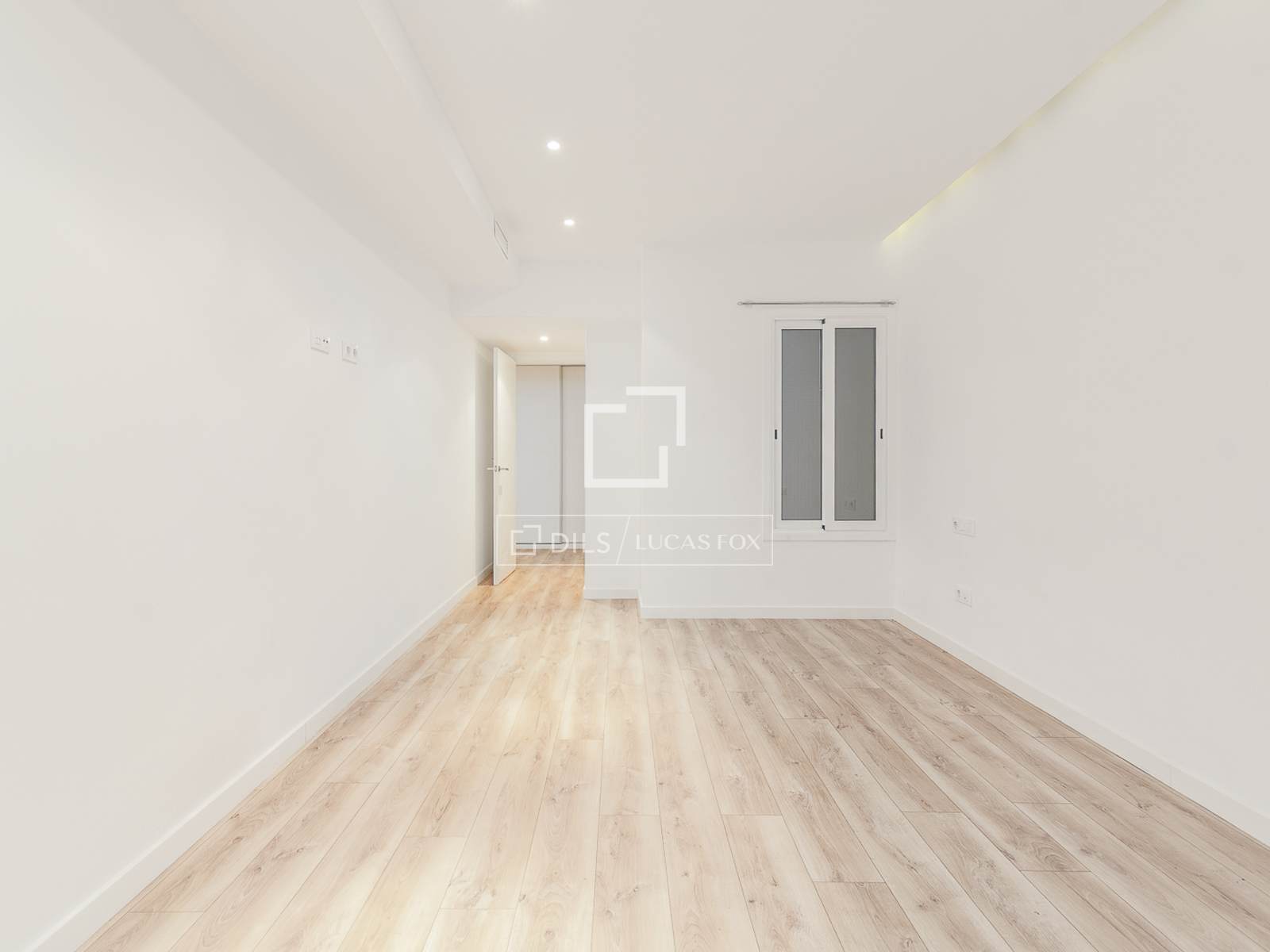 Appartamento a Barcelona, Spagna 3 camere da letto, 117 mq. N° 168914