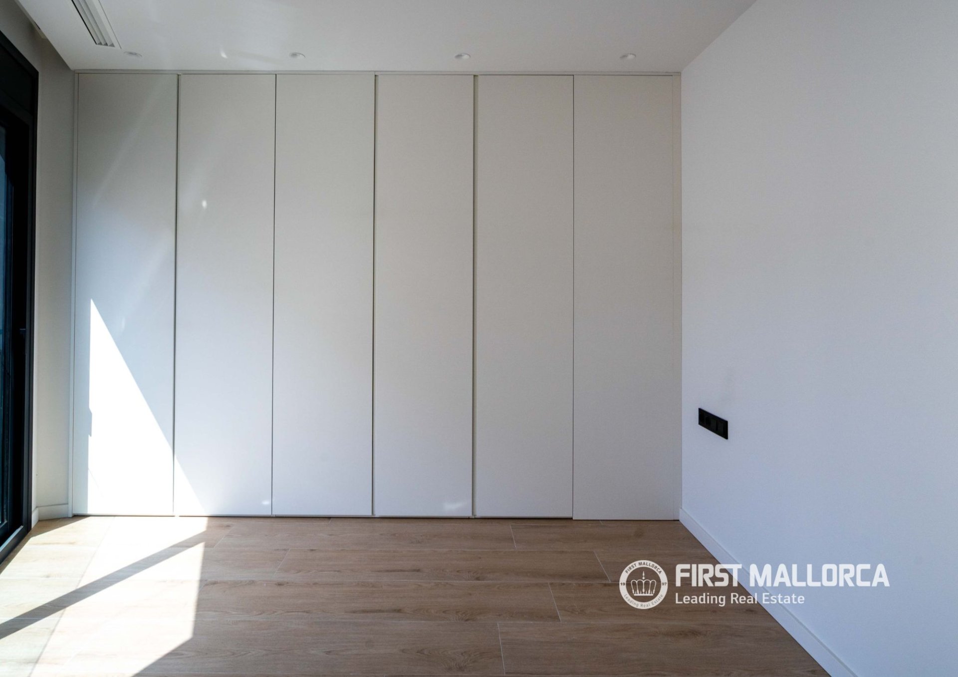 Villa Genova, Mallorca, Spānijā 4 istabas, 284 m2 Nr. 168909