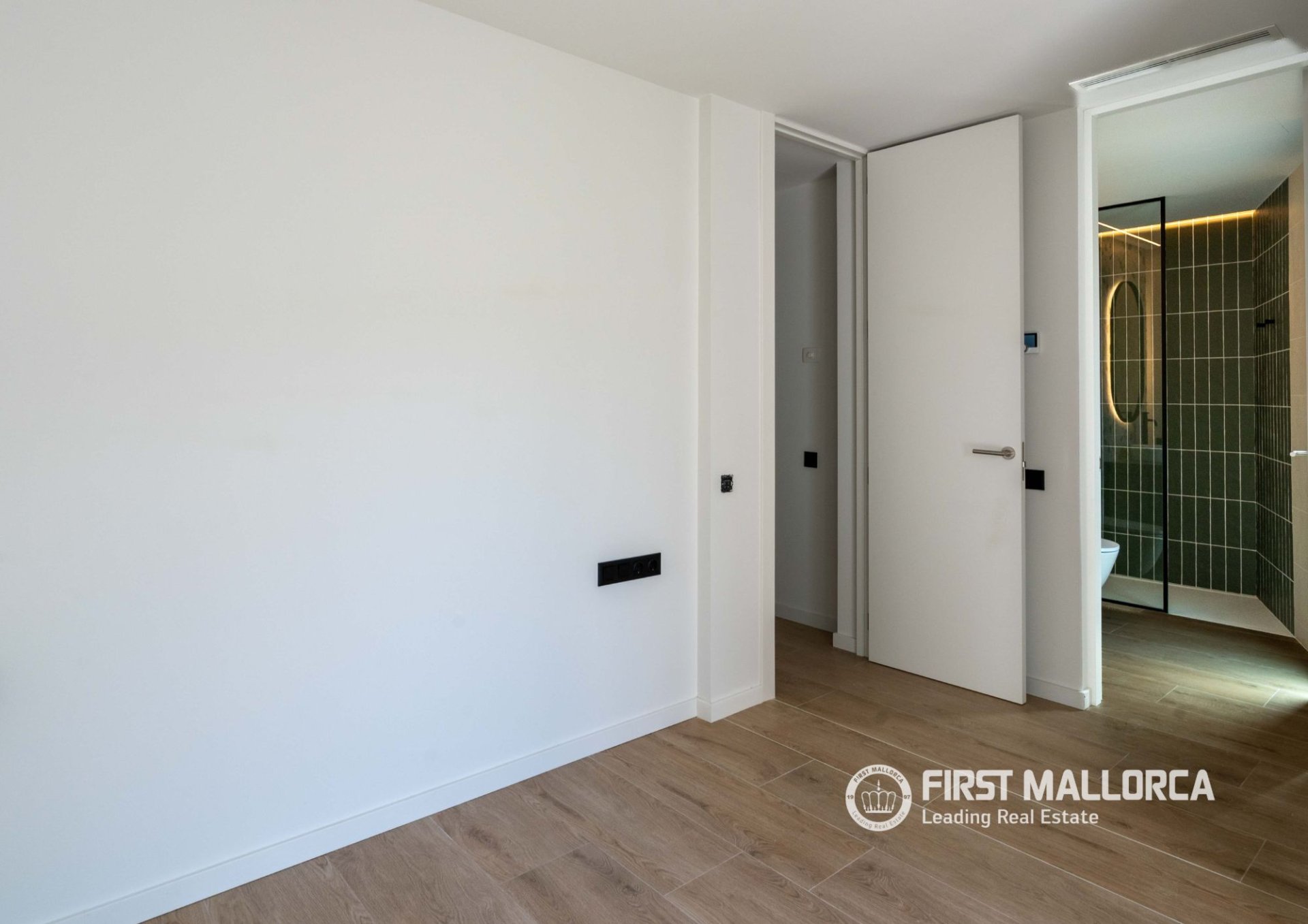 Villa Genova, Mallorca, Spānijā 4 istabas, 284 m2 Nr. 168909