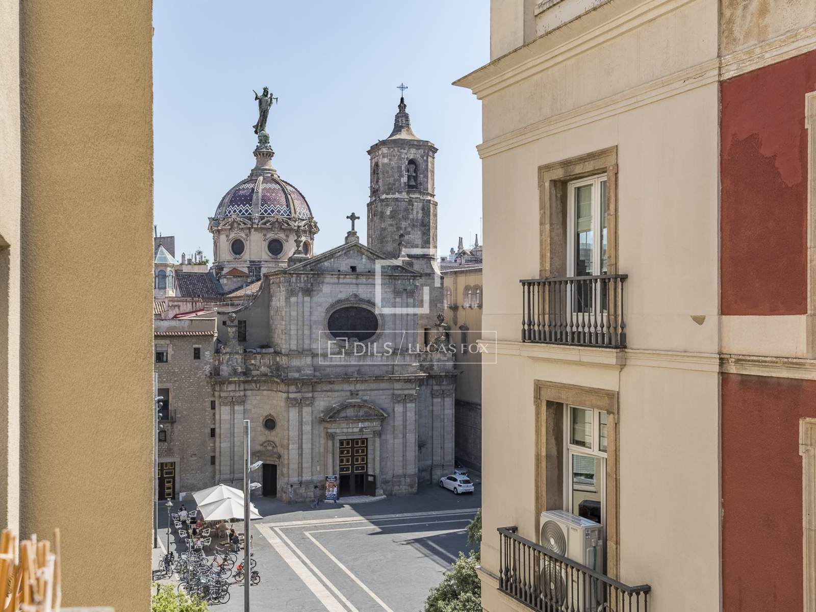 Apartamento en Barcelona, España 2 dormitorios, 90 m2 No. 168911