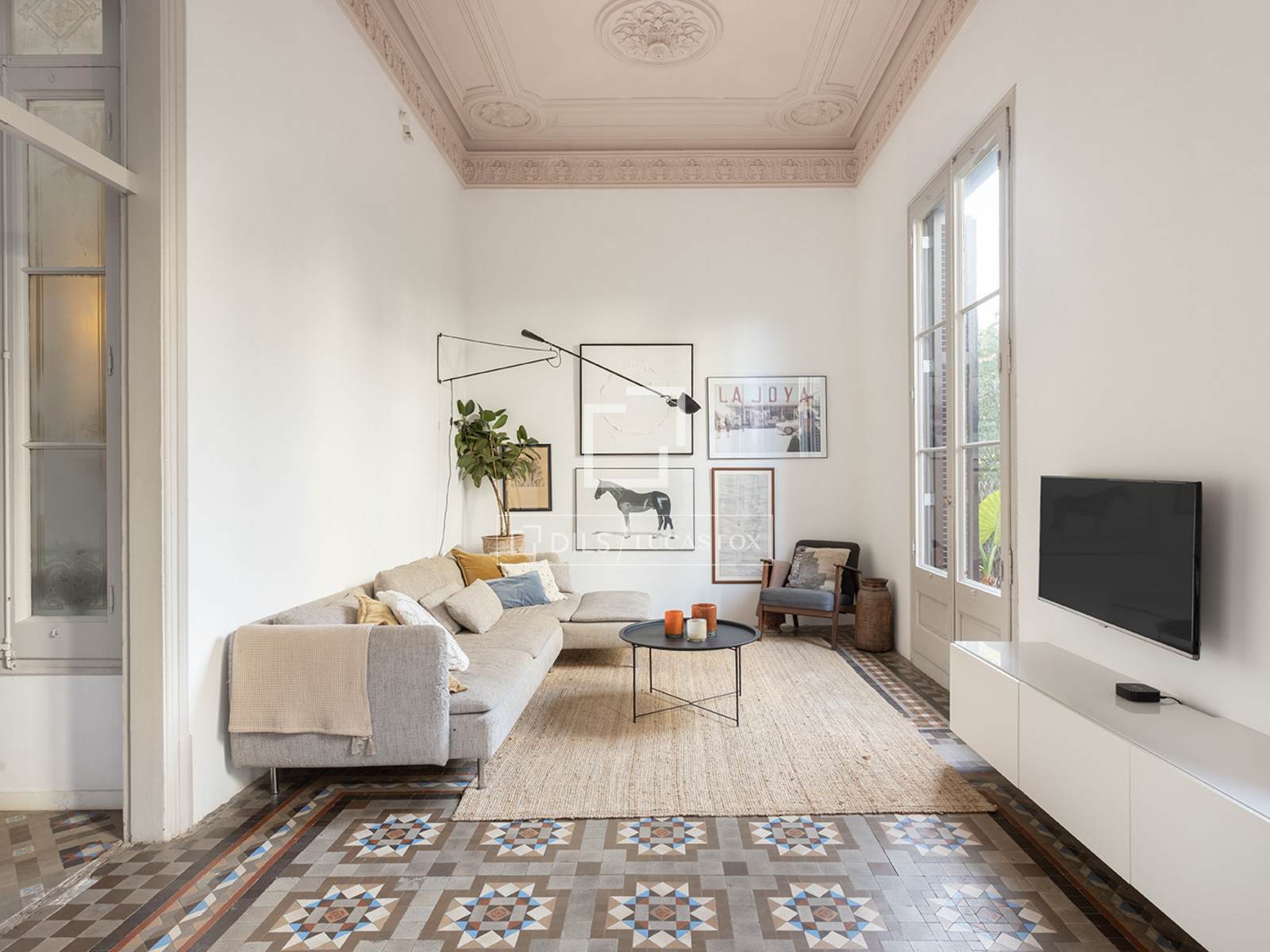 Apartamento en Barcelona, España 3 dormitorios, 116 m2 No. 168910