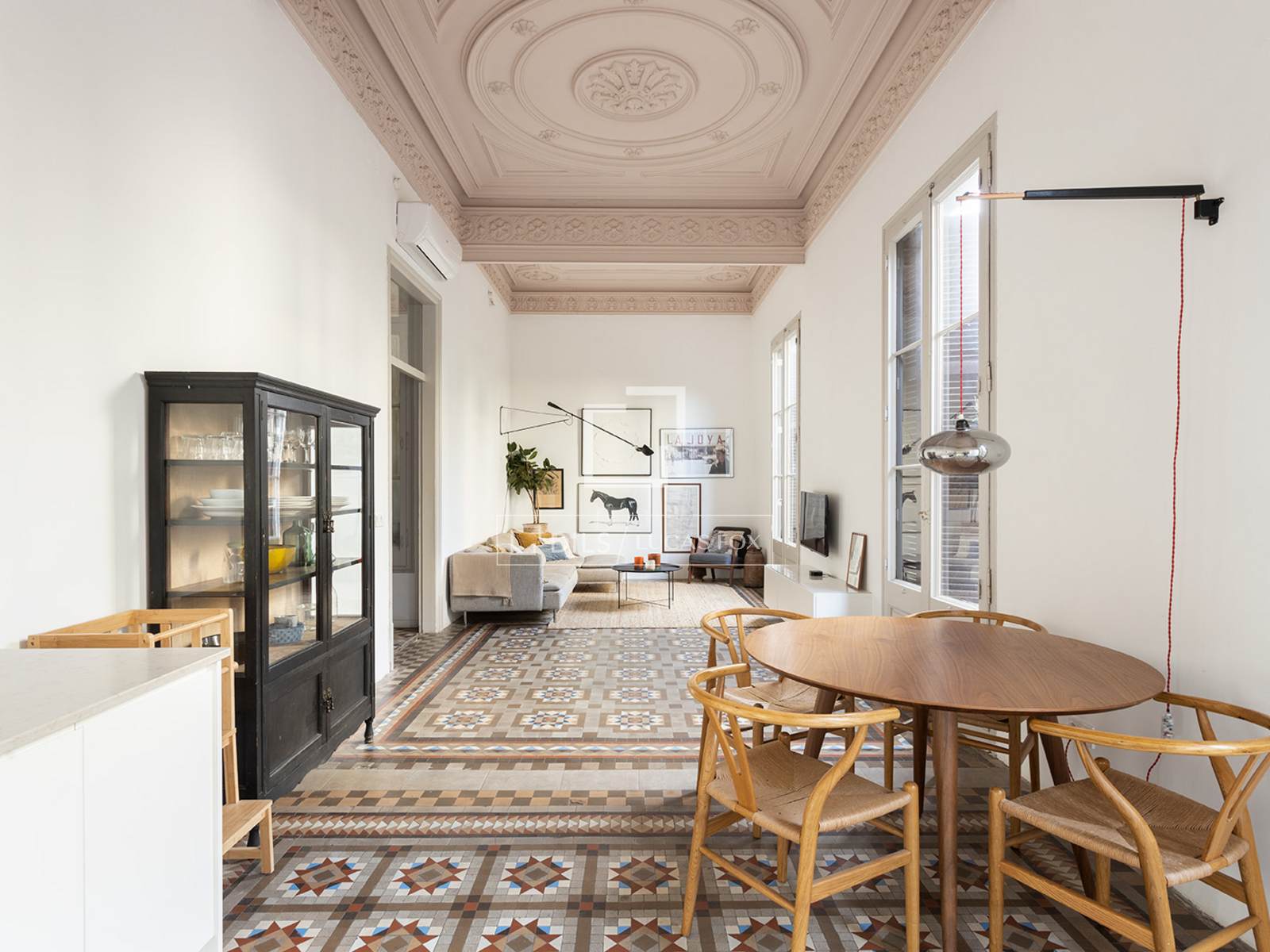 Apartamento en Barcelona, España 3 dormitorios, 116 m2 No. 168910