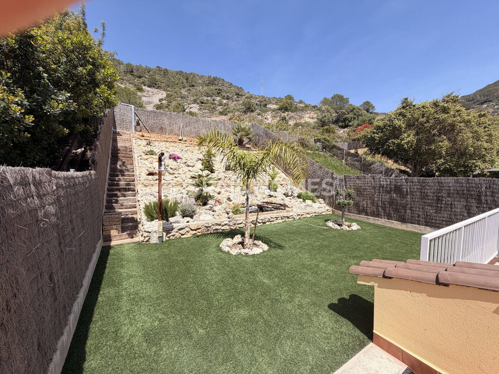 Villa a Sitges, Barcelona, Spagna 4 camere da letto, 250 mq. N° 166852