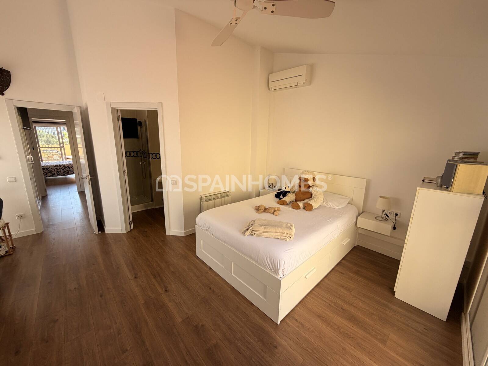 Villa a Sitges, Barcelona, Spagna 4 camere da letto, 250 mq. N° 166852