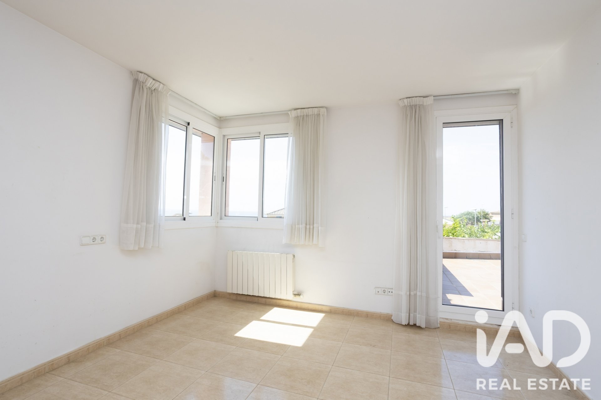 Сasa en Canet de Mar, Barcelona, España 4 dormitorios, 300 m2 No. 187847