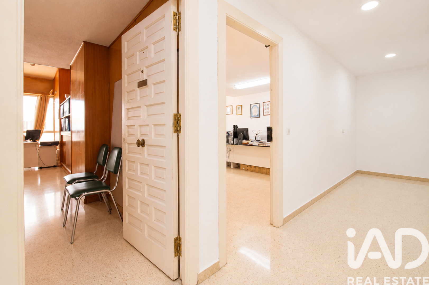 Office in Marbella, Malaga, Spain 2 bedrooms, 64 sq.m. No. 187842