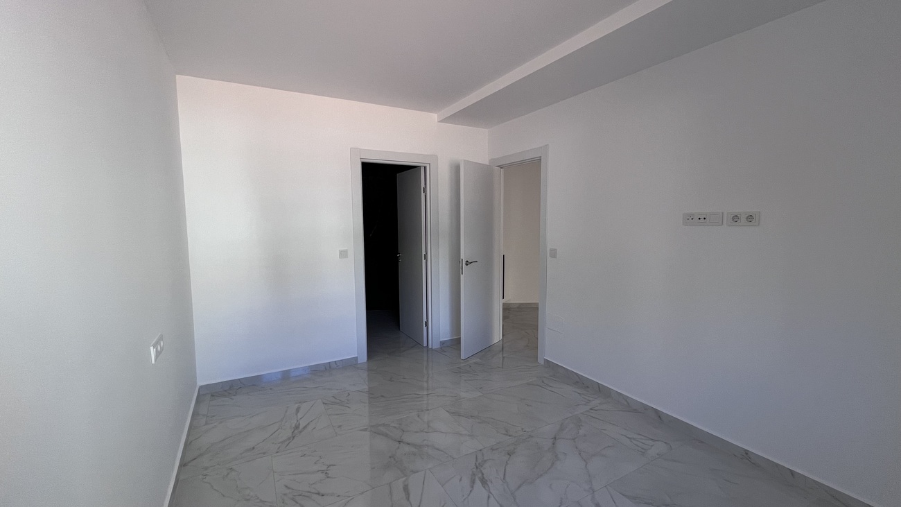 Bungalow à Torrevieja, Alicante, Espagne 2 chambres, 88 m2 No. 140310