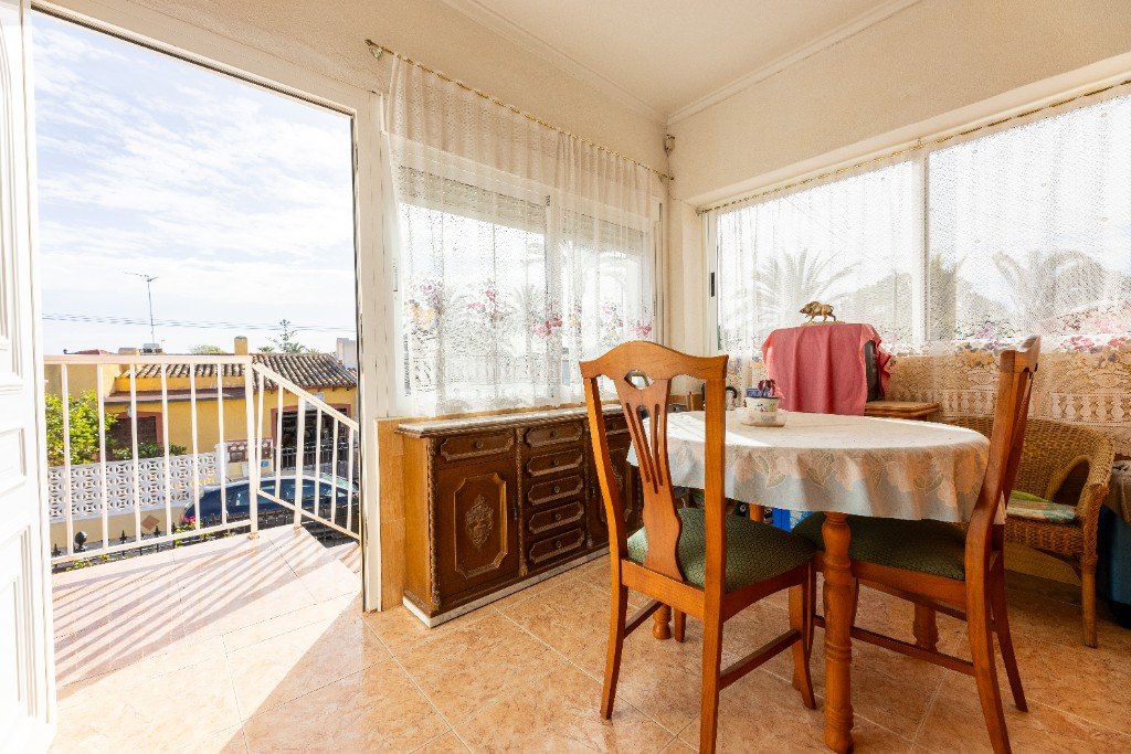 Villa Punta Prima, Alicante, Spānijā 4 istabas, 70 m2 Nr. 145296