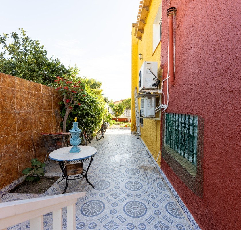 Villa Punta Prima, Alicante, Spānijā 4 istabas, 70 m2 Nr. 145296