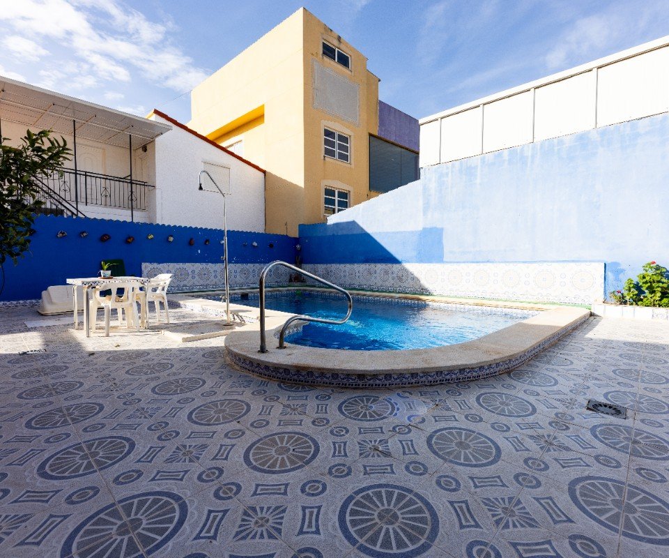 Villa Punta Prima, Alicante, Spānijā 4 istabas, 70 m2 Nr. 145296