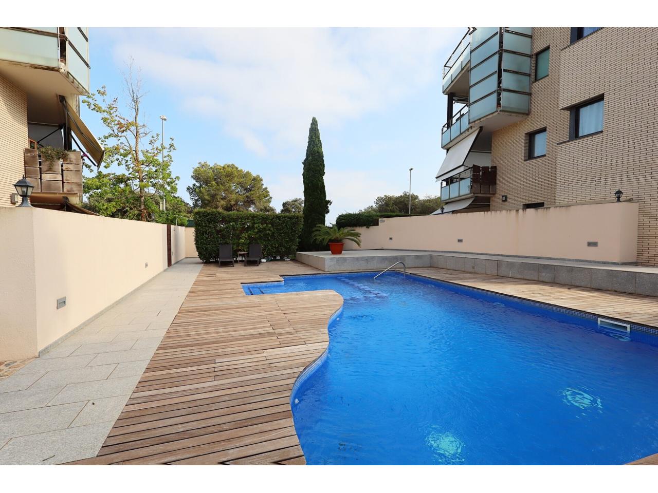 Apartment in Lloret de Mar, Girona, Spain 3 bedrooms, 100 sq.m. No. 140820