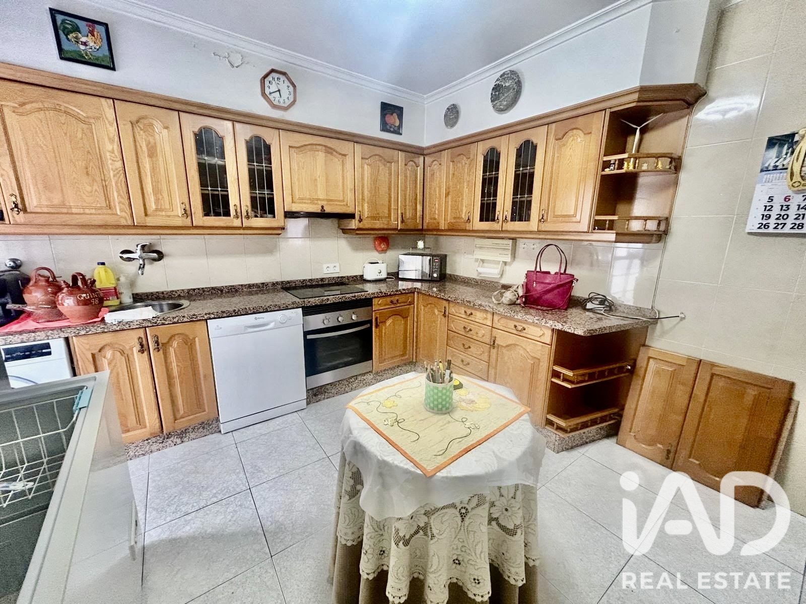 Apartment in La Baneza, Leon, Spain 3 bedrooms, 106 sq.m. No. 187855