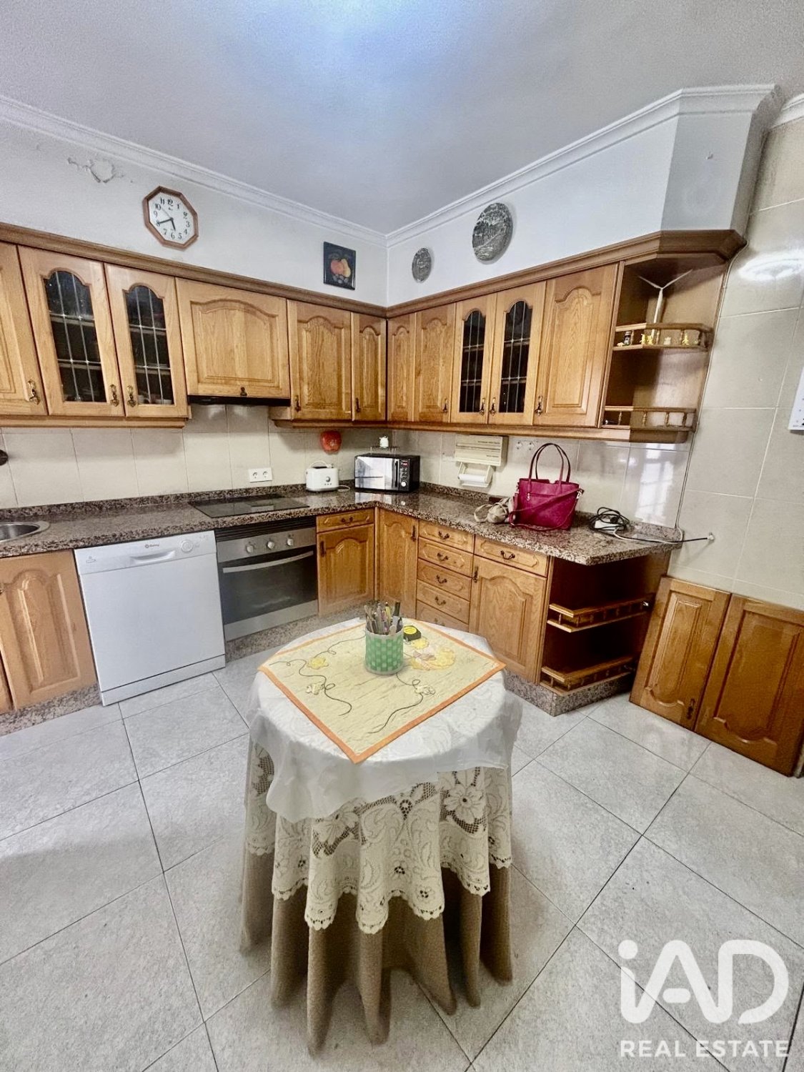 Apartment in La Baneza, Leon, Spain 3 bedrooms, 106 sq.m. No. 187855