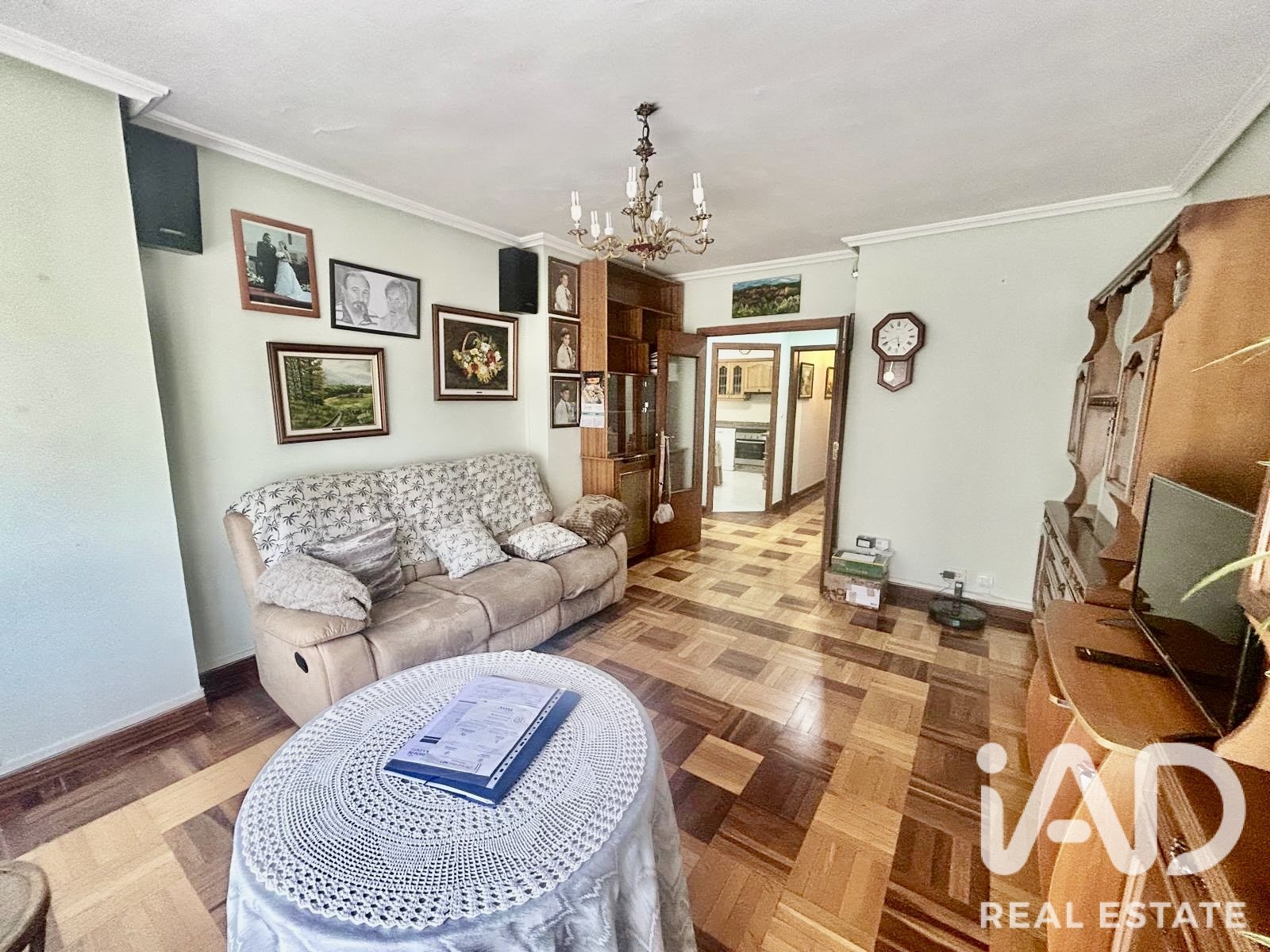 Apartment in La Baneza, Leon, Spain 3 bedrooms, 106 sq.m. No. 187855